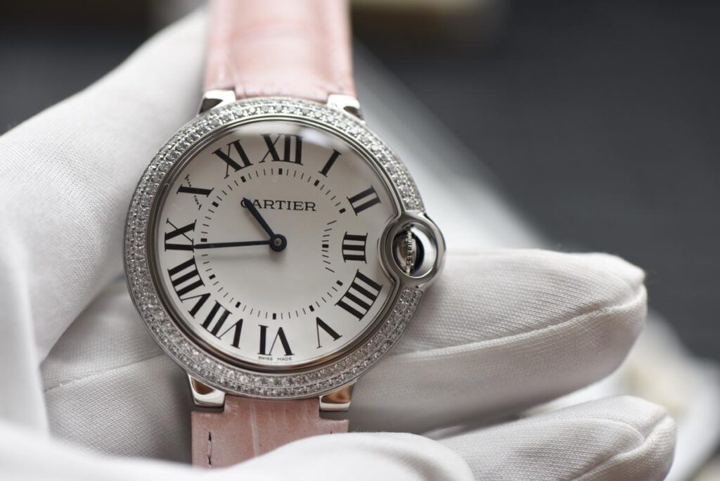 Celeste · Diamond Bezel