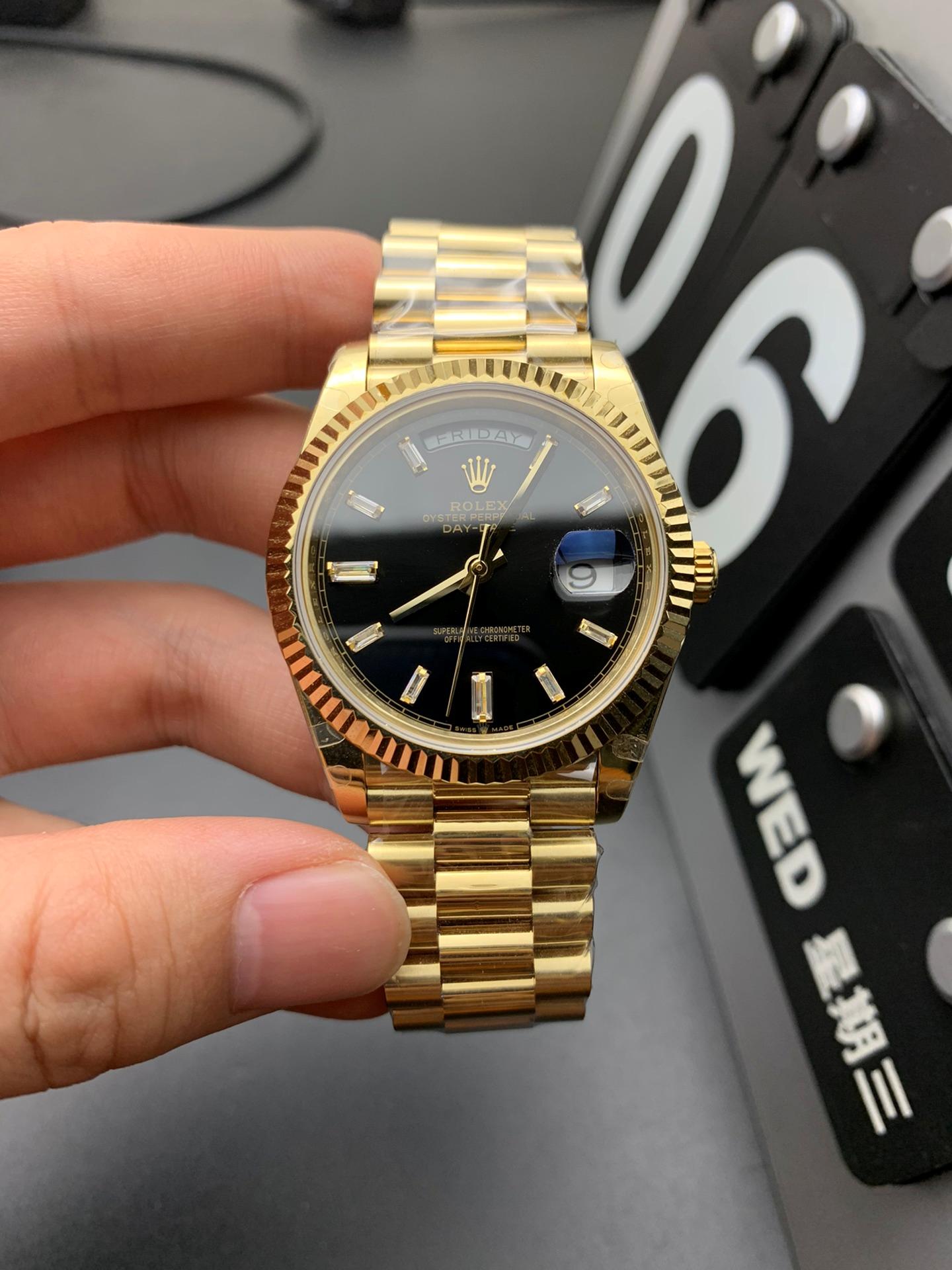 Elegance Day-Date · Diamond Black